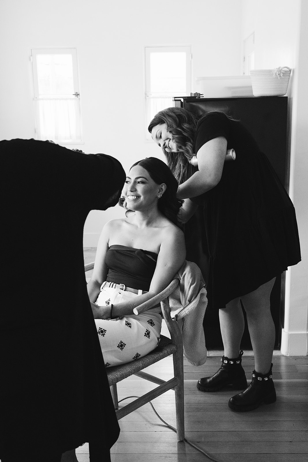 bride getting ready at San Clemente Wedding Venue