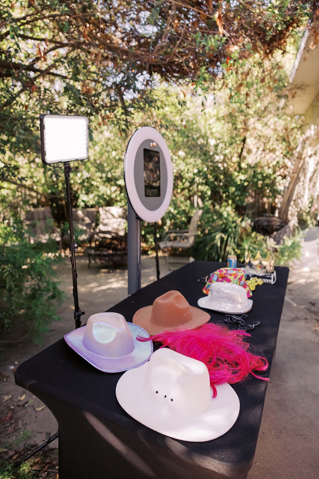 accessories for the photo booth on a table 